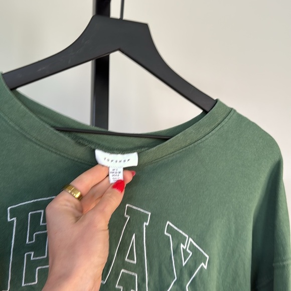 RELAX graphic oversized sweatshirt size small - Picture 2 of 2